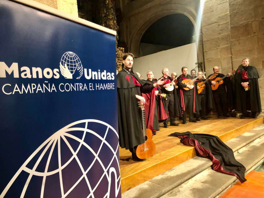 Concerto de Troyanos de Compostela para Manos Unidas